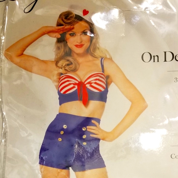 Leg Avenue sailor costume